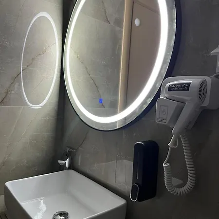 Centar Margarita Luxury Aprtment * Σκόπια